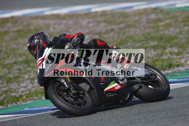 /Archiv-2024/02 29.01.-02.02.2024 Moto Center Thun Jerez/Gruppe gruen-green/641